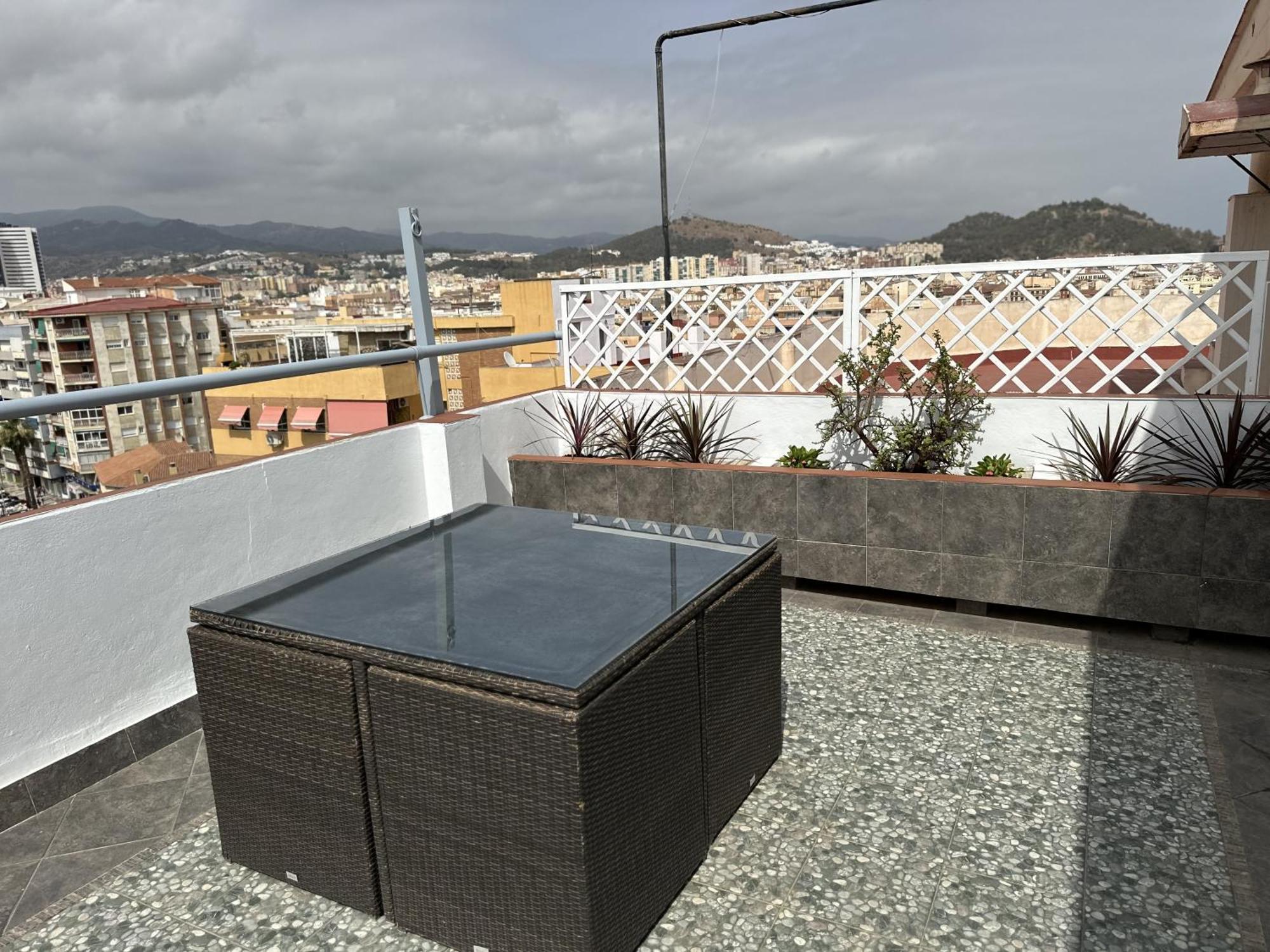 Ferienwohnung Atico Plaza Bailen Malaga Centro Exterior foto